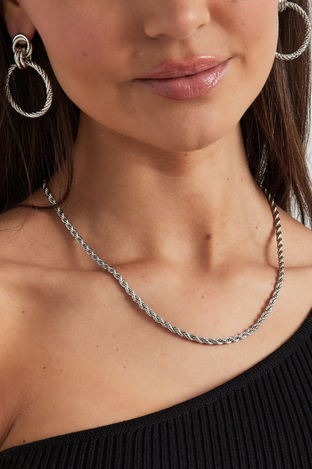 Unisex Halskette gedreht - Goldfarbe - 4,5MM