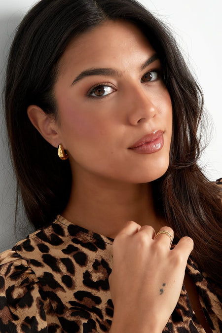 Strukturierte Mondohrringe